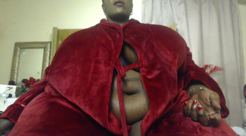 Legendary Booty Overdose: I Need a Fat BBC