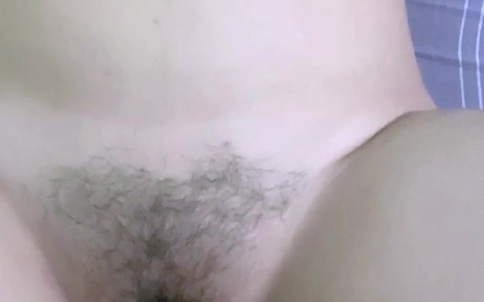 Jongsexfan: Asyalı genç kız yeni seks öğrenmek istiyor