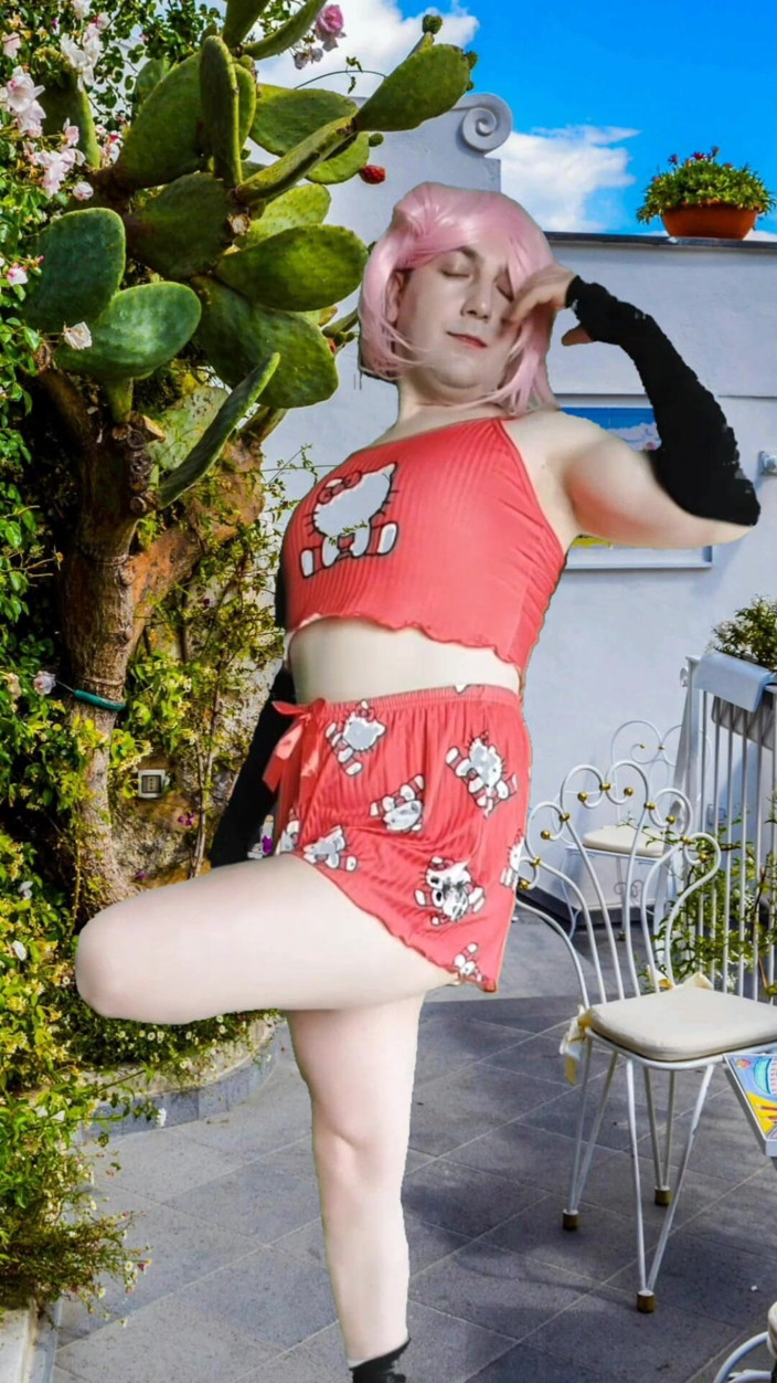 Kitty_Cross: 2 Blonde in Pajama Bouncing Butt Booty Sexy Slut Shemale...