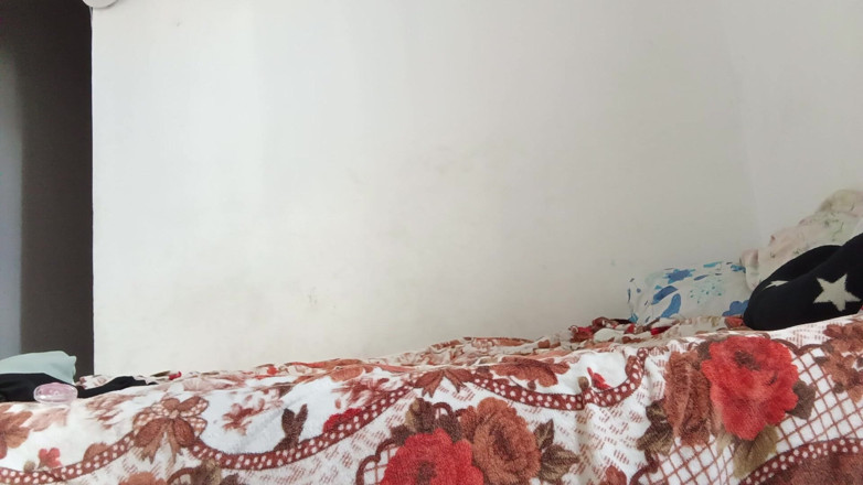 Bondage homemade mature: La bella matrigna ama la gola profonda e l'anale