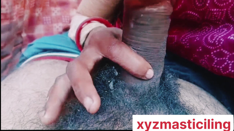 Xyzmastilcing: Desi Bhabhi Ne Pura Mal Mouth Suking