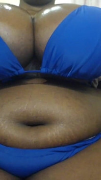 SSBBW kundička a fetiš s tlustými chodidly