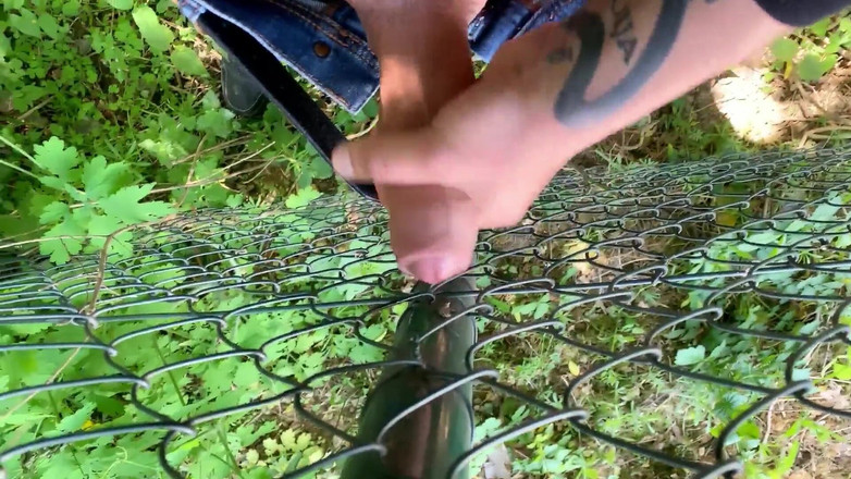 Idmir Sugary: 위험한 야외 정액 유출, 사정 및 야외에서 사정