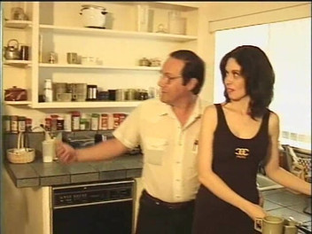 Screw My Wife Club: स्क्रू मेरी पत्नी क्लब: चुदी हुई पत्नी #1