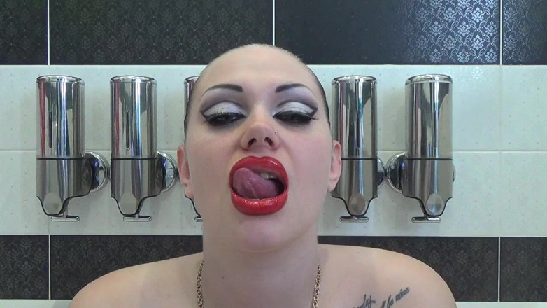 Goddess Misha Goldy: Lip smelling, kissing, duck face with huge red lips
