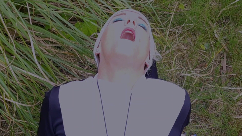 Kylie Britain Adventures: Novo amante da freira Kylie