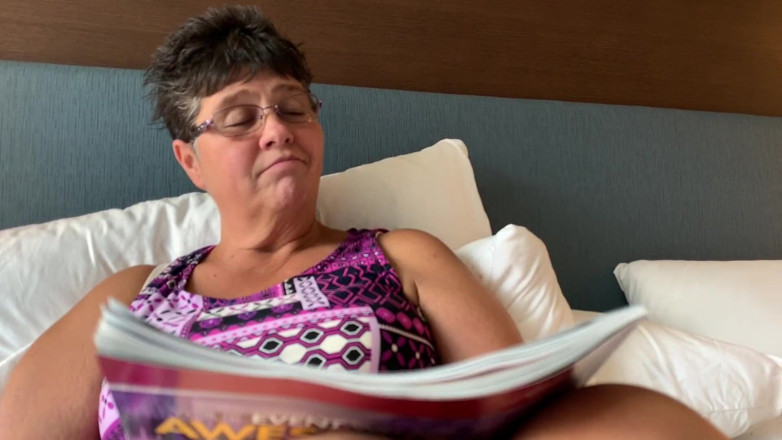 DripDrop Productions: DRIPDROP: Granny T sucks the delivery boy
