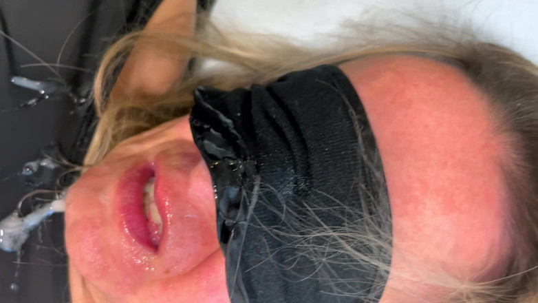 Couplehamster: Il Risultato, Dopo Essere Stata Offerta E Legata a Fare...