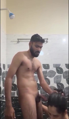 Akashamunir: My Hot Indian Girlfriend Fuck in First Time in My...