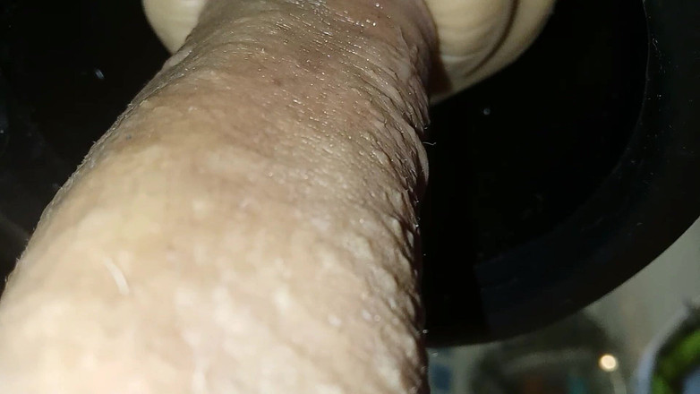 Lov2selfsuck: Spust zbliżenie