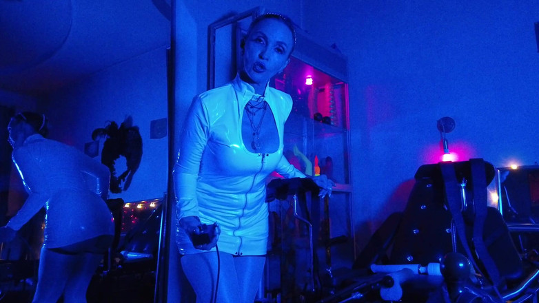 Eva Latexxx: Bohyně Eva Latex Domina Femdom Sólo fetiš hračky šukají BDSM podpatky...