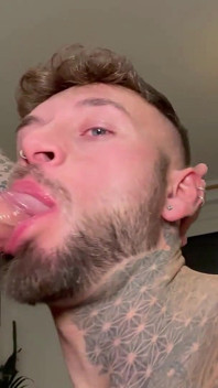 Sloppy Blowjob on Thick Uncut Cock