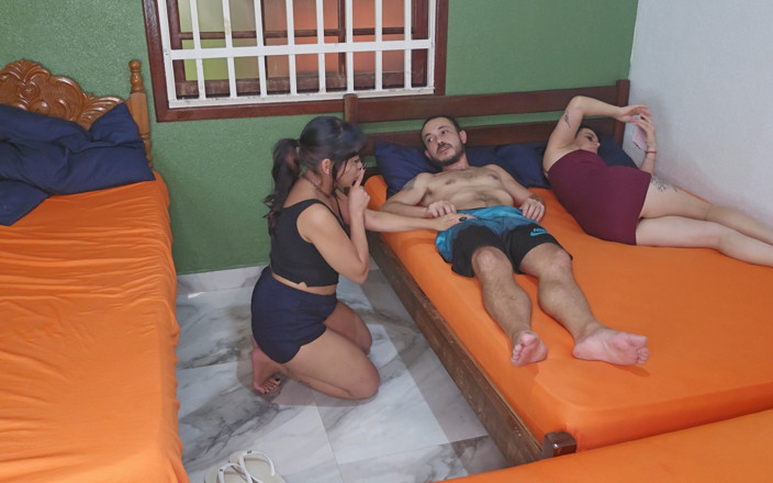 Kasallpimenta: Moje žena sdílí náš pokoj se svou sexy kamarádkou s velkým...