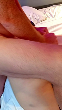 Milf infiel follada por mi jefe en su habitación de hotel