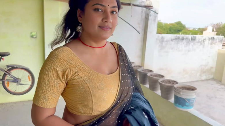 Hotty_ragini: I Went to Bhabhi’s House During Summer Vacation and Enjoyed...