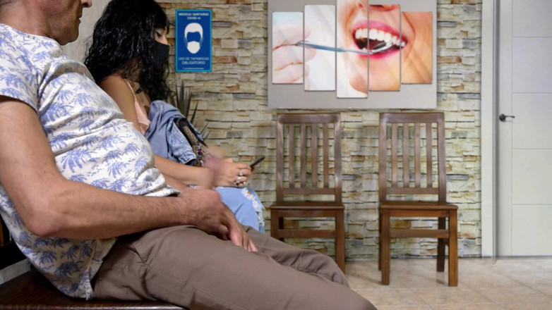 LadyRoma: Desconocida Me Masturba En La Sala De Espera Del Dentista