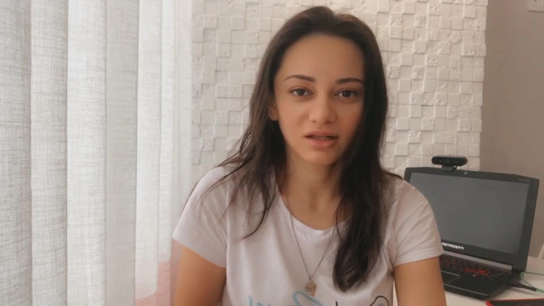 Malati Sex Education: Ma Première Expérience Sexuelle Lesbienne