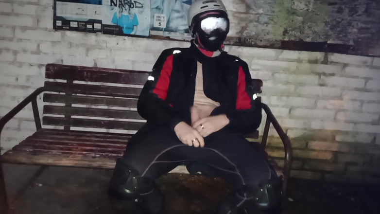 kickerscooter: Autobusová zastávka 2