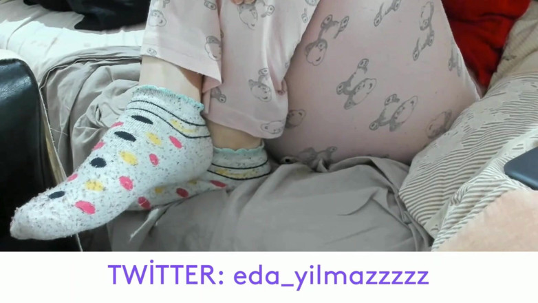Bigass_sexy_bigboobs: Picior- Fetiș cu picioarele- Picior turcesc - Fetiș turcesc cu picioare- șosete-...