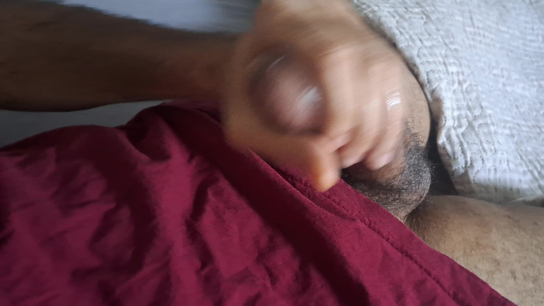 snappyblindfold3: Kdykoliv jsem doma sama, dostávám obrovský boner a musím si...