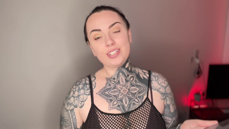 Miss Valentina: Șantaj fantasy call out