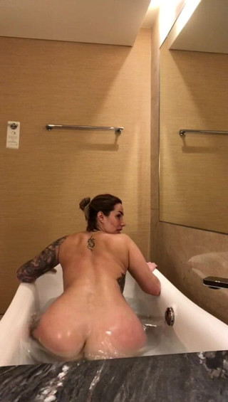 Paige Turnah: Badtijd