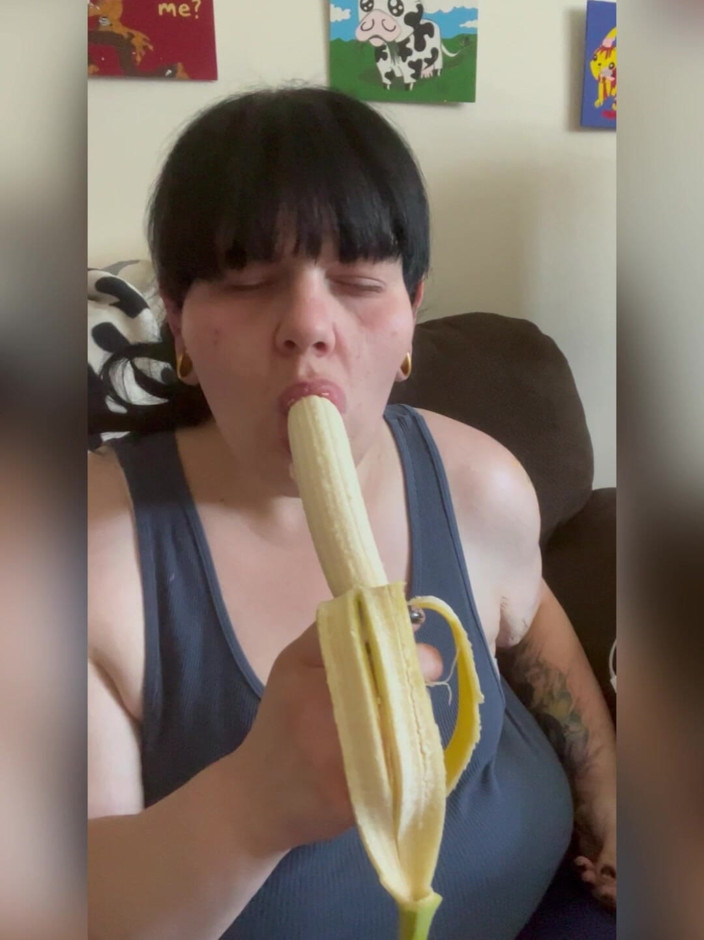 SageTheSuccubus: Playtime párty