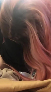 Maîtresse Pixie chevauche la travesti Bailey Wilde - compilation 18