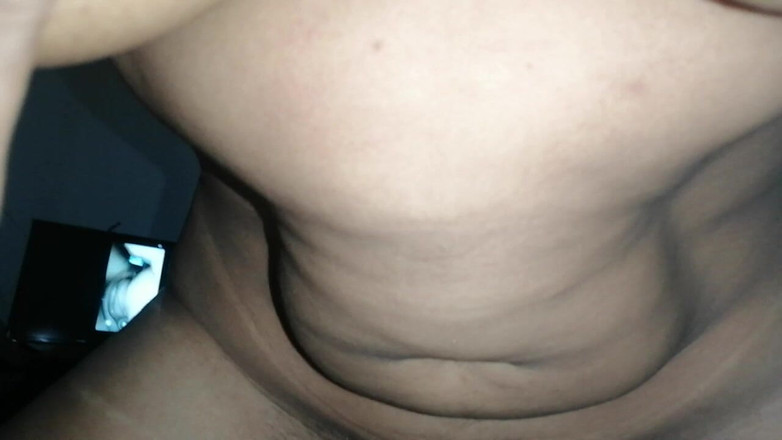 Tina Baby: Moje služebná, když je moje žena pryč