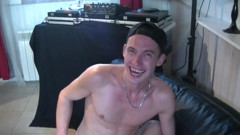 FRENCH HOLES CREAMPIED: Hoel of Stuart dipancut dalam oleh Abdboy Perancis LUKAS