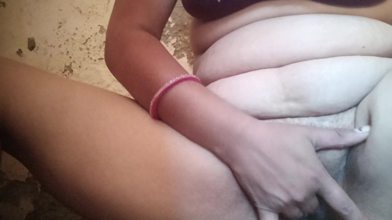 Honey beesex: Hot Teen Girl Fingering Herself Satisfaction,