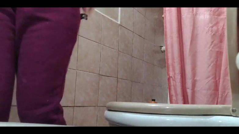 RavenHearth666VIP: Pee at Night. I Was About to Go to Sleep...