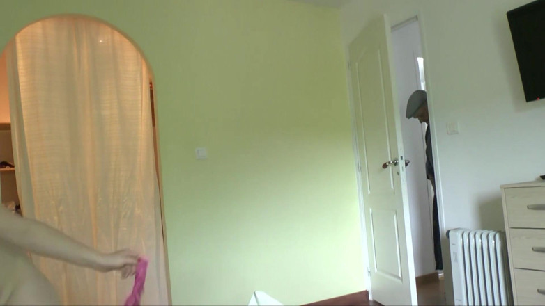 Hot Girlz: Pervert girlfriend wants to get fucked three times per day