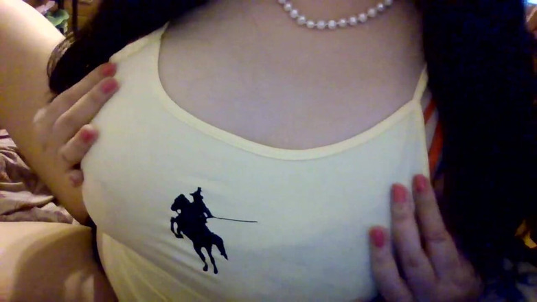 AsiaLuvDoll: Goon My Asian奶子撸管，崇拜乳房