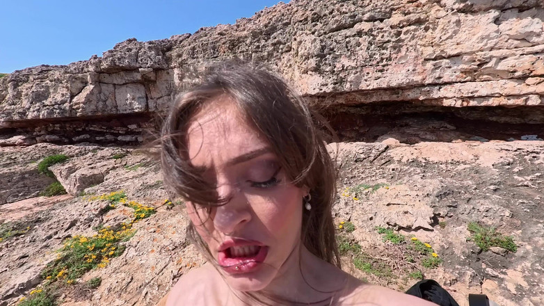 Mature Climax - 100% Mature Videos: Vahşi en iyi arkadaşımı plajda sikiyorum