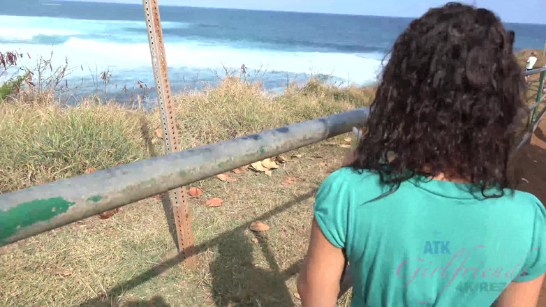 ATK Fans (Girlfriends): Virtueller urlaub in Hawaii mit Holly Hendrix teil 5