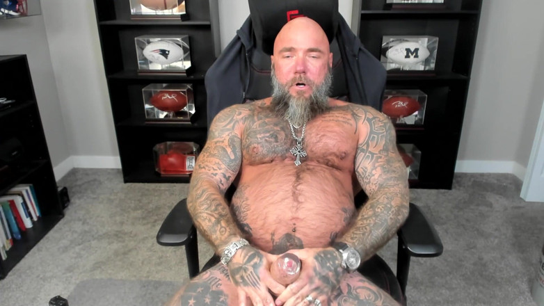 MasculineJason - Jason Collins: Masturbating with a Fleshlight