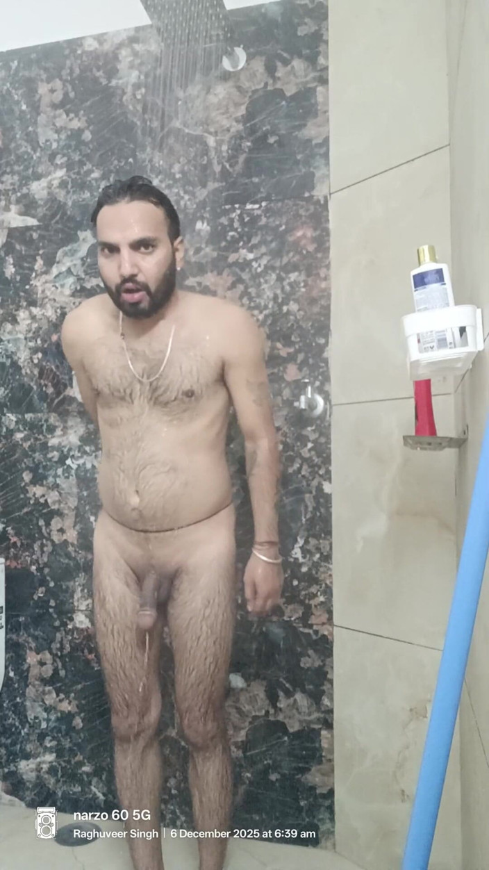 Rajasthani-old-lover: 샤워하는 인도 경찰관