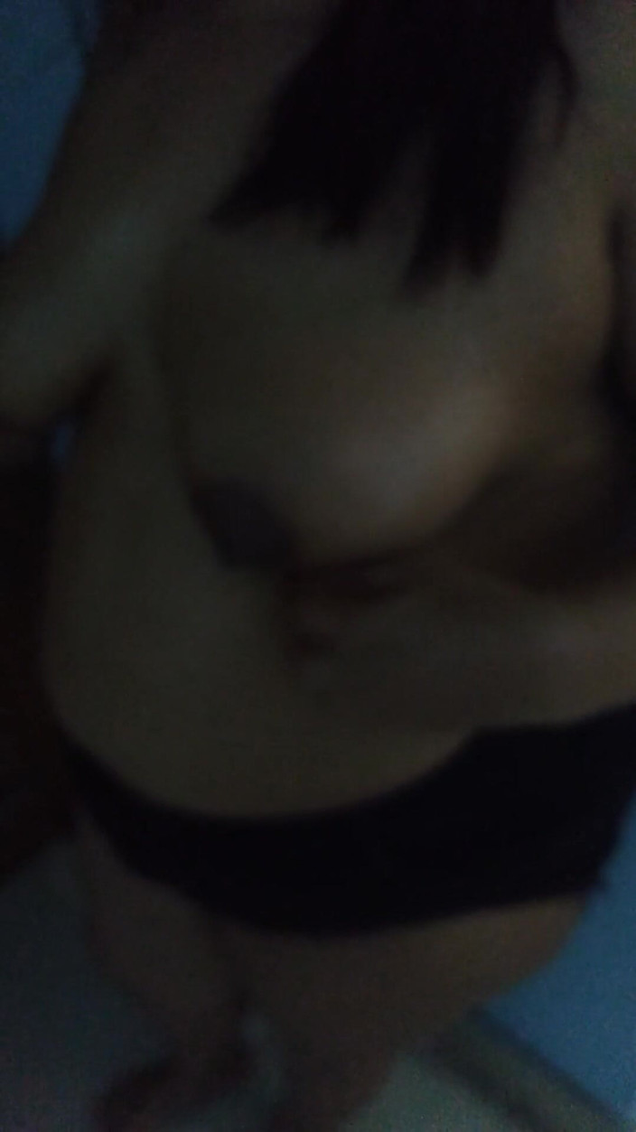 Aria Mia: Desi quente meia-irmã