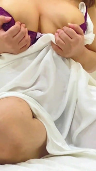 Busty Blonde MILF Masturbates Until She Cums in a Hotel