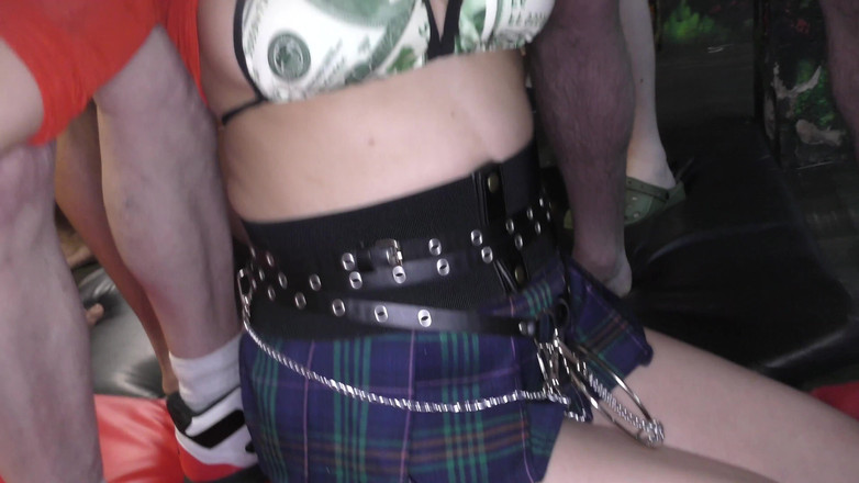 Bukkake Sperm Party: Настоящая вечеринка спермы буккаке, том 33 No 2