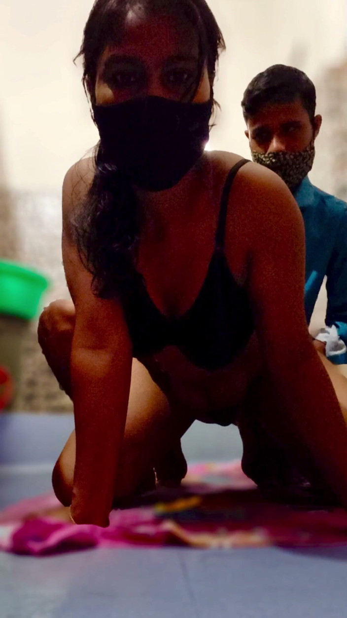 Amina begum: Amigo esposa, manhã, banheiro, sexo de quatro