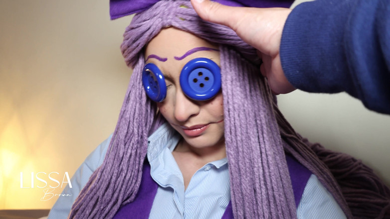 Lissa Brown: ベッド用の新しい布人形を購入しました