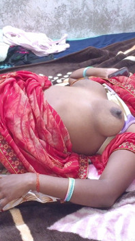 Indisk Desi Bhabhi knullar med Desi kåt man