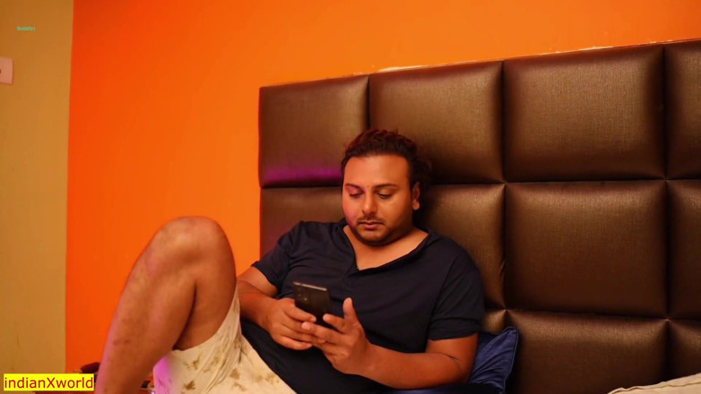Indian Xshot: Chef fickt meine unschuldige ehefrau! Indischer büro-sex