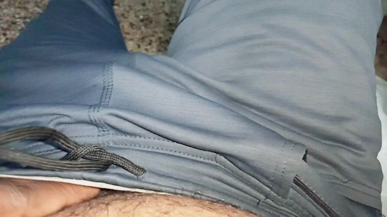 Sweet Indian cock: インドの少年の自慰行為