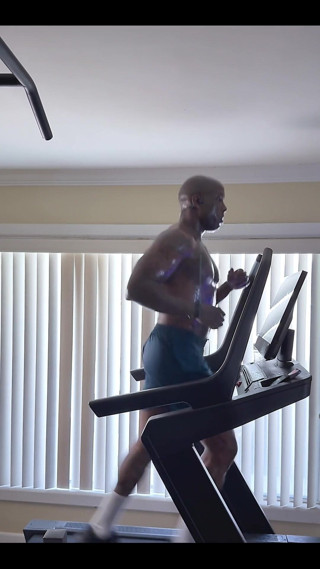 Hallelujah Johnson: 4555407645.mp4