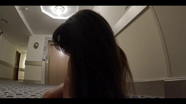 DaringKiara: Je reviens du sauna à mon hôtel