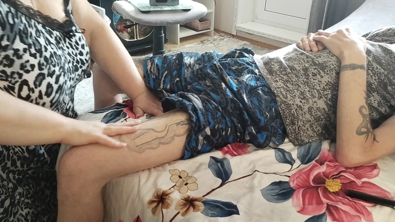 Zona901: Stepmom Gently Sucks Cock Until I Cum