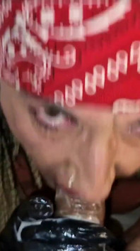 Danaxmuscles Busts a Deepthroats velký penis bílý bastard